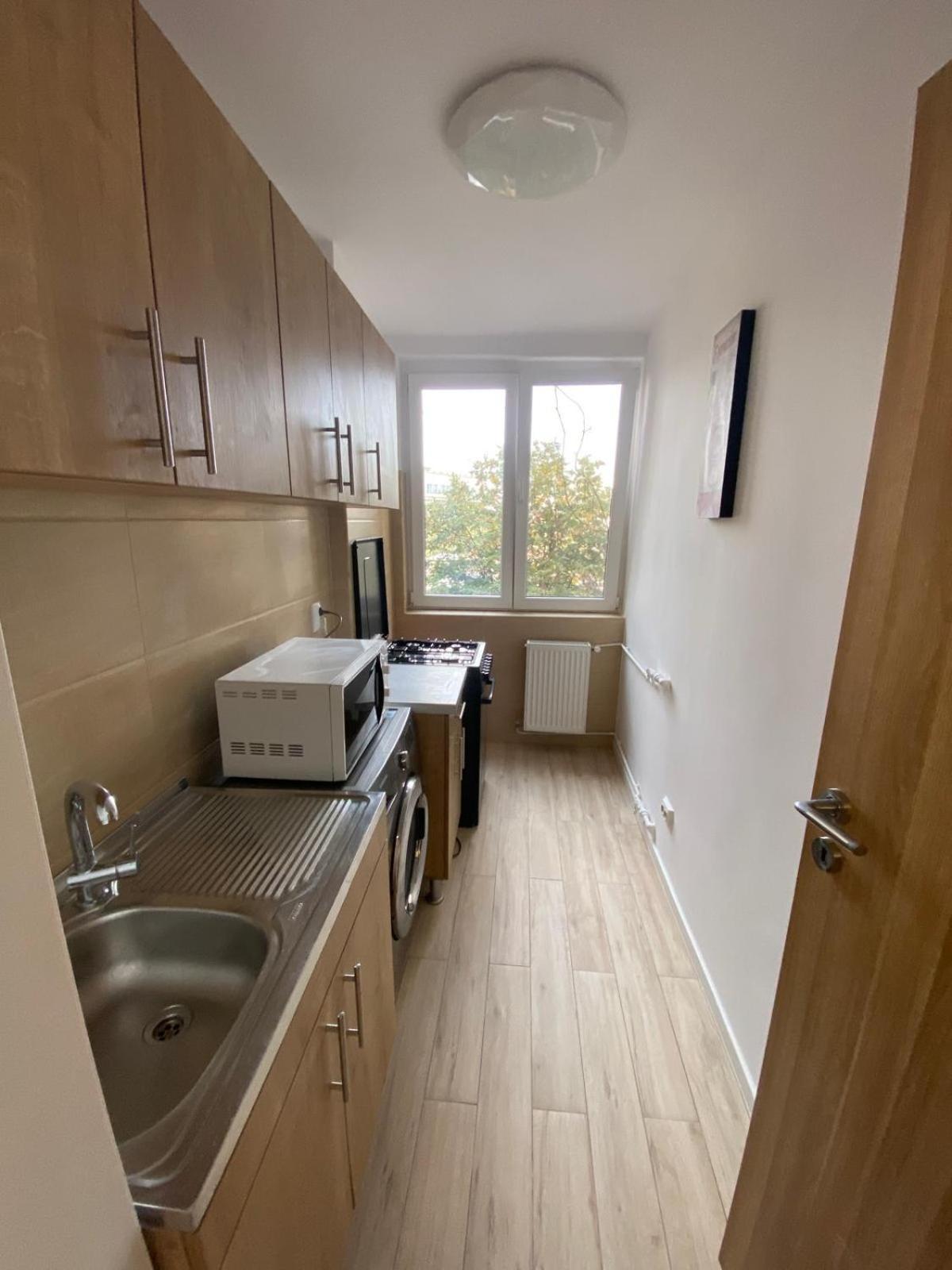 Apartament Universitate Apartment Bukares Bagian luar foto
